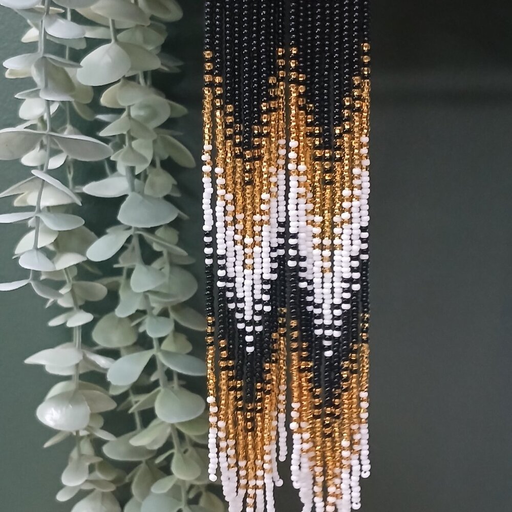 Handmade indigenous beadwork - fringe earrings